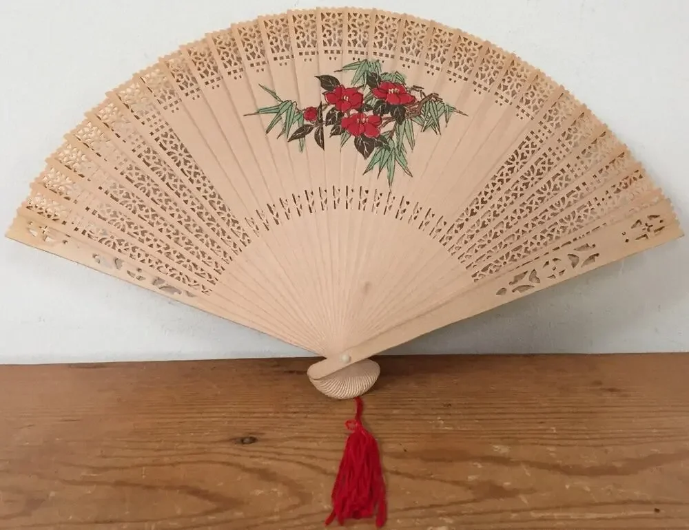 Vtg Antique Japanese Sensu Chinese Asian Carved Wood Floral Ducks Fold Out Fan